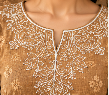 Camel Grace - Image 3